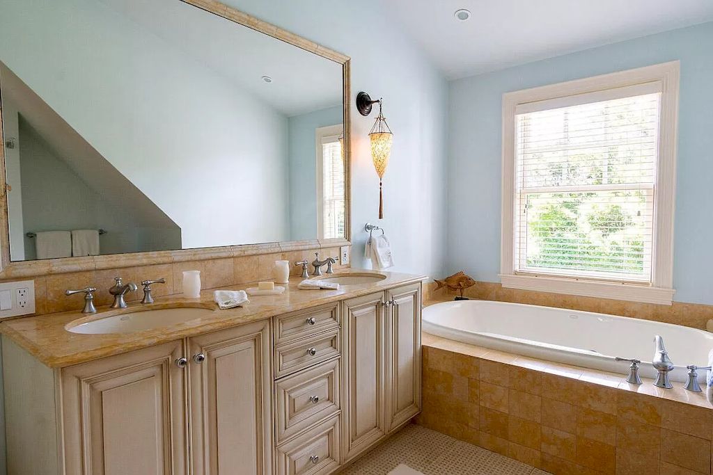 The Home in Massachusetts is a luxurious home concealed by mature and thoughtfully designed gardens now available for sale. This home located at 1 Shawkemo Hills Ln, Nantucket, MA 02554, Massachusetts; offering 06 bedrooms and 09 bathrooms with 8,139 square feet of living spaces.