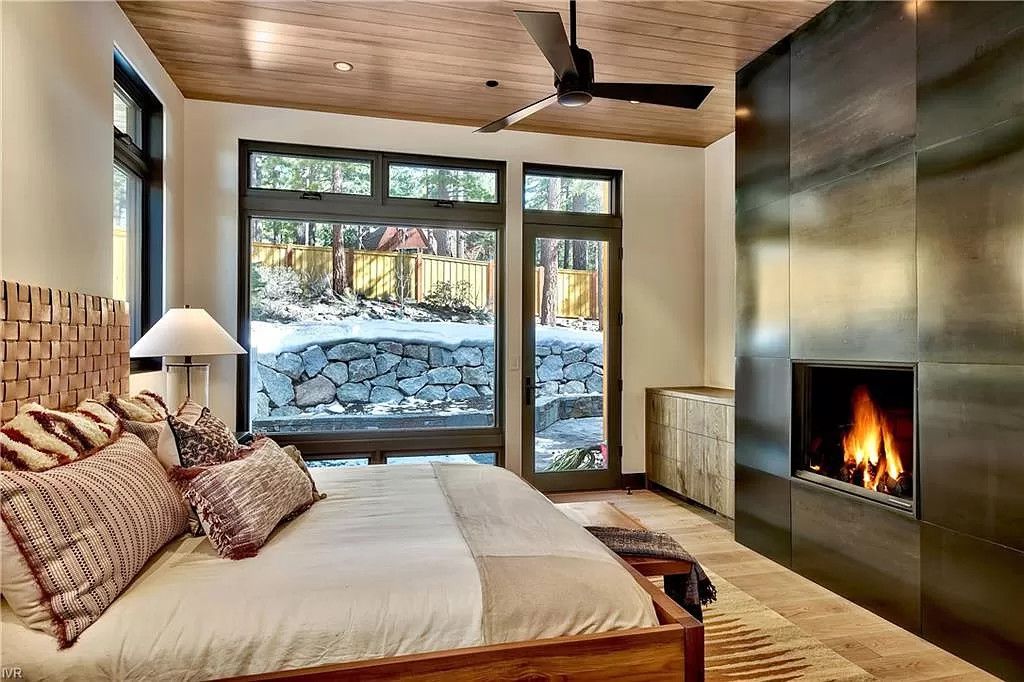 Spectacular Modern and Smart Mountain Home in Nevada asks for $8,450,000