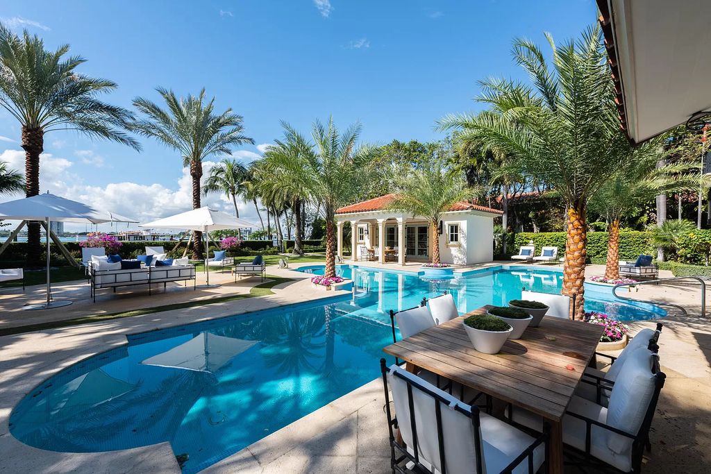 The Villa in Palm Beach is a wonderful Mediterranean Villa with substantial renovations now reaching completion now available for sale. This home located at 1320 N Lake Way, Palm Beach, Florida