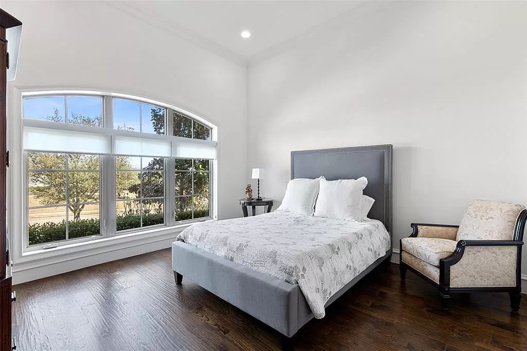 The Home in Allen set on the Twin Creeks Golf Course on a gated community boasts luxurious finishes with exceptional detail now available for sale. This home located at 413 Woodlake Dr, Allen, Texas