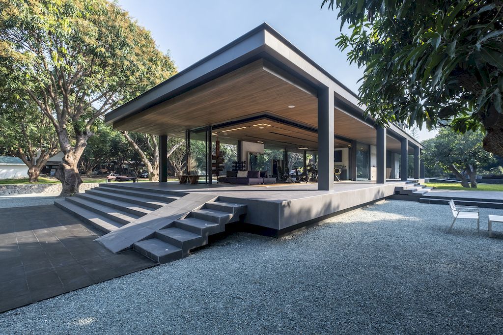 CG Villa Calatagan GymVilla in Philippines by 8x8 Design Studio Co 10