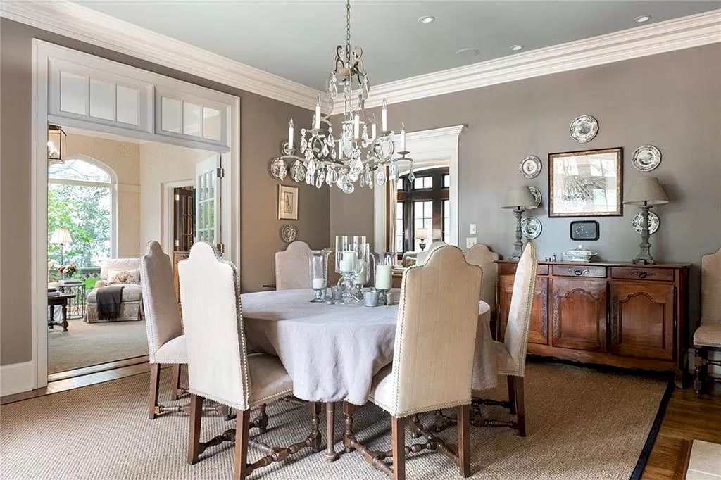 The Home in Georgia is a luxurious home extensively renovated to showcase high ceilings, beautiful hardwoods, gracious rooms and so much more appeal now available for sale. This home located at 2943 Habersham Rd NW, Atlanta, Georgia; offering 05 bedrooms and 06 bathrooms with 7,613 square feet of living spaces.