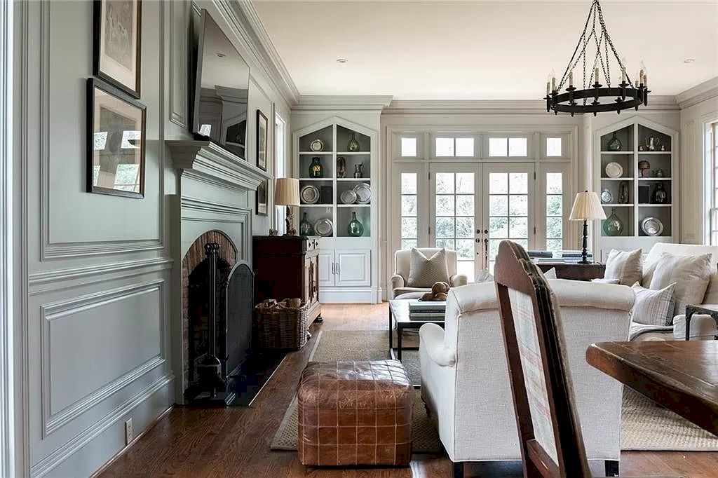 The Home in Georgia is a luxurious home extensively renovated to showcase high ceilings, beautiful hardwoods, gracious rooms and so much more appeal now available for sale. This home located at 2943 Habersham Rd NW, Atlanta, Georgia; offering 05 bedrooms and 06 bathrooms with 7,613 square feet of living spaces.