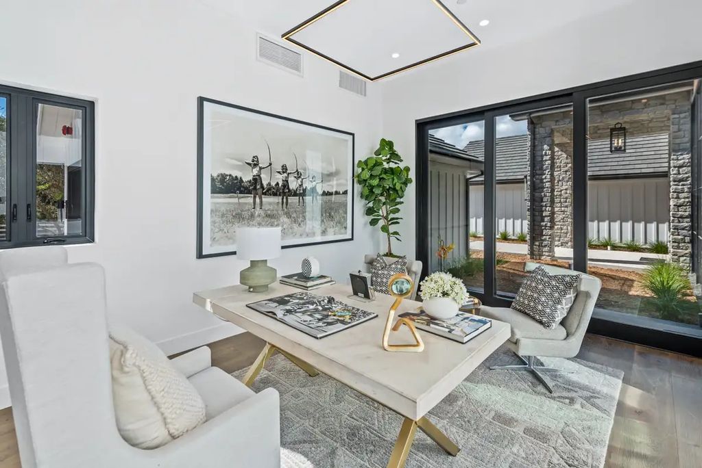 Elegantly Brand New Custom Home in Calabasas Flooded with Natural Light Asking for 13750000 9