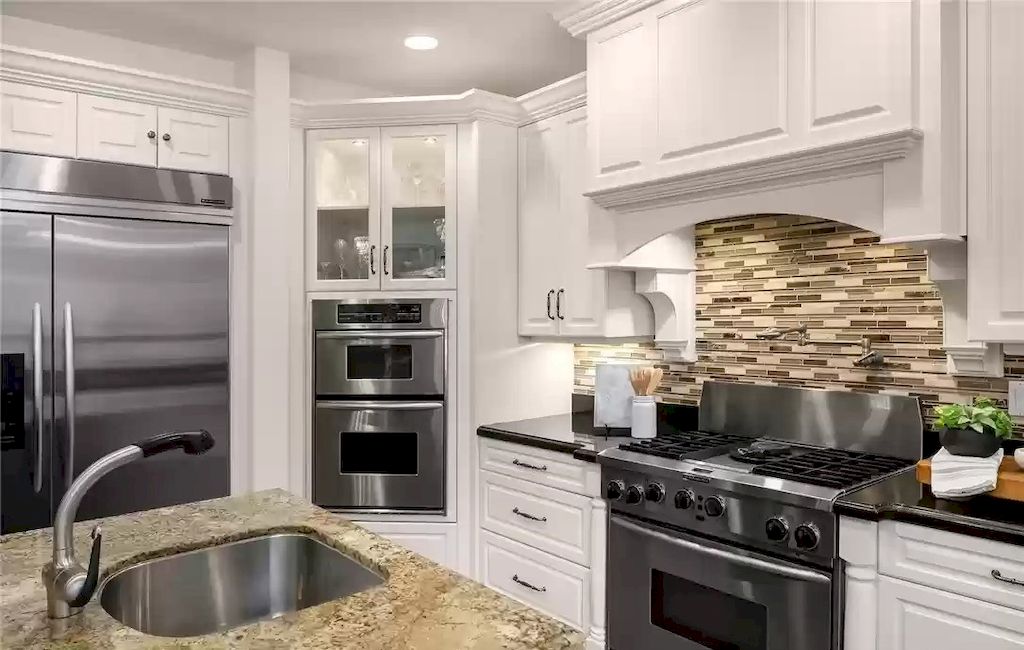 The House in Clyde Hill is a warm, inviting and gracious home now available for sale. This home located at 2260 95th Ave NE, Clyde Hill, Washington