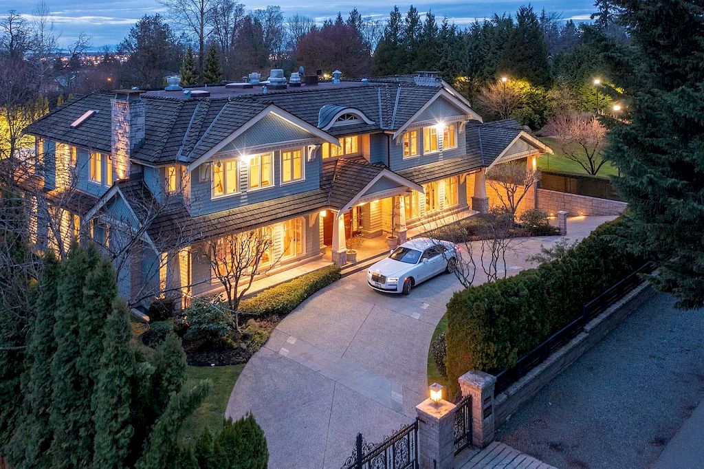 The House in Vancouver has exceptionally landscaped outdoor grounds feature a full size tennis court, a mini golf putting green, a Japanese Zen garden, now available for sale