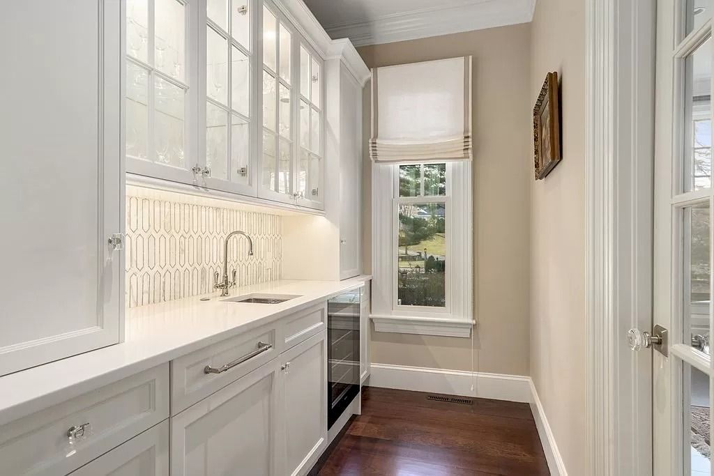 The Home in Massachusetts is a luxurious home recently renovated with the highest level of construction now available for sale. This home located at 60 Buckskin Dr, Weston, Massachusetts; offering 05 bedrooms and 07 bathrooms with 8,470 square feet of living spaces. 