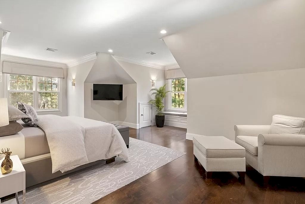 The Home in Massachusetts is a luxurious home recently renovated with the highest level of construction now available for sale. This home located at 60 Buckskin Dr, Weston, Massachusetts; offering 05 bedrooms and 07 bathrooms with 8,470 square feet of living spaces. 
