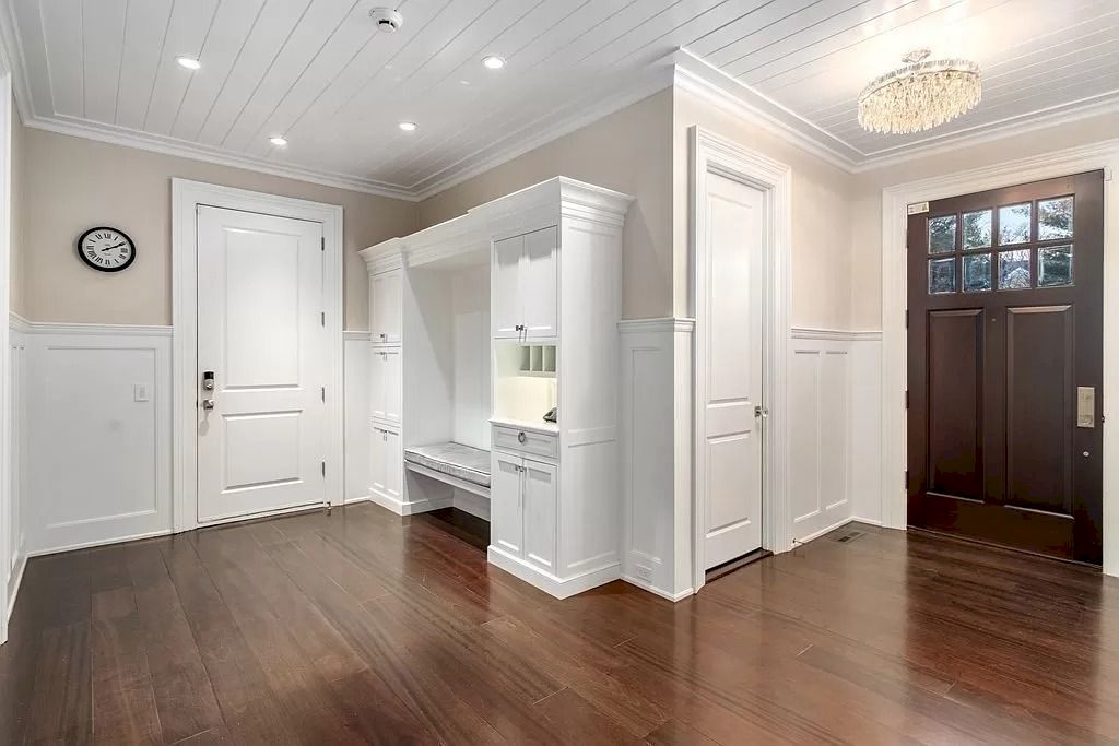 The Home in Massachusetts is a luxurious home recently renovated with the highest level of construction now available for sale. This home located at 60 Buckskin Dr, Weston, Massachusetts; offering 05 bedrooms and 07 bathrooms with 8,470 square feet of living spaces. 