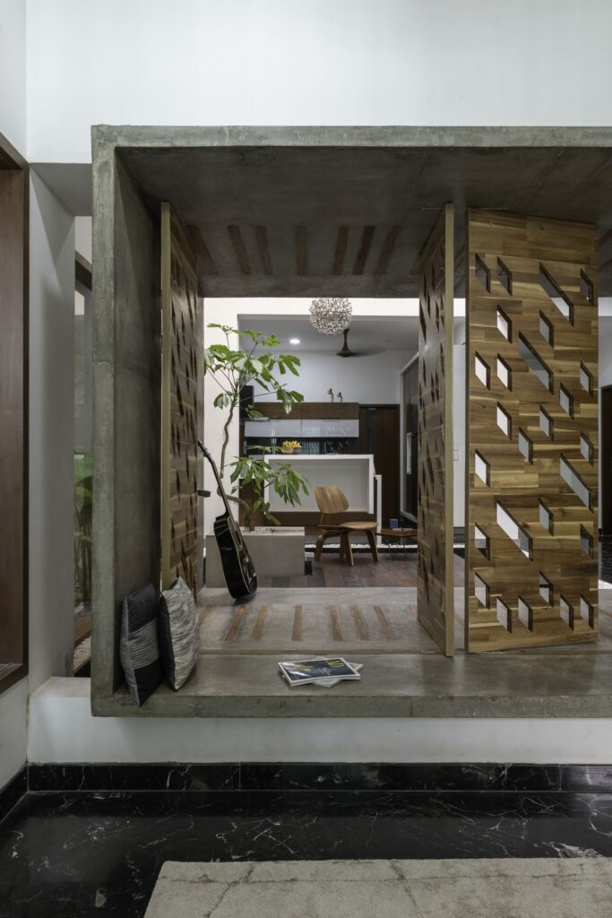 Le Tranquil House Minimalism in a tropical setting by Studio WhiteScape 16