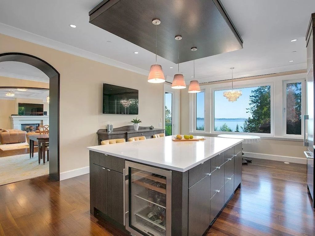 The House in White Rock is designed by renowned architect Bill Daniels  with exceptional quality & the finest workmanship, now available for sale. This home located at 13720 Marine Dr, White Rock, BC V4B 1A4, Canada