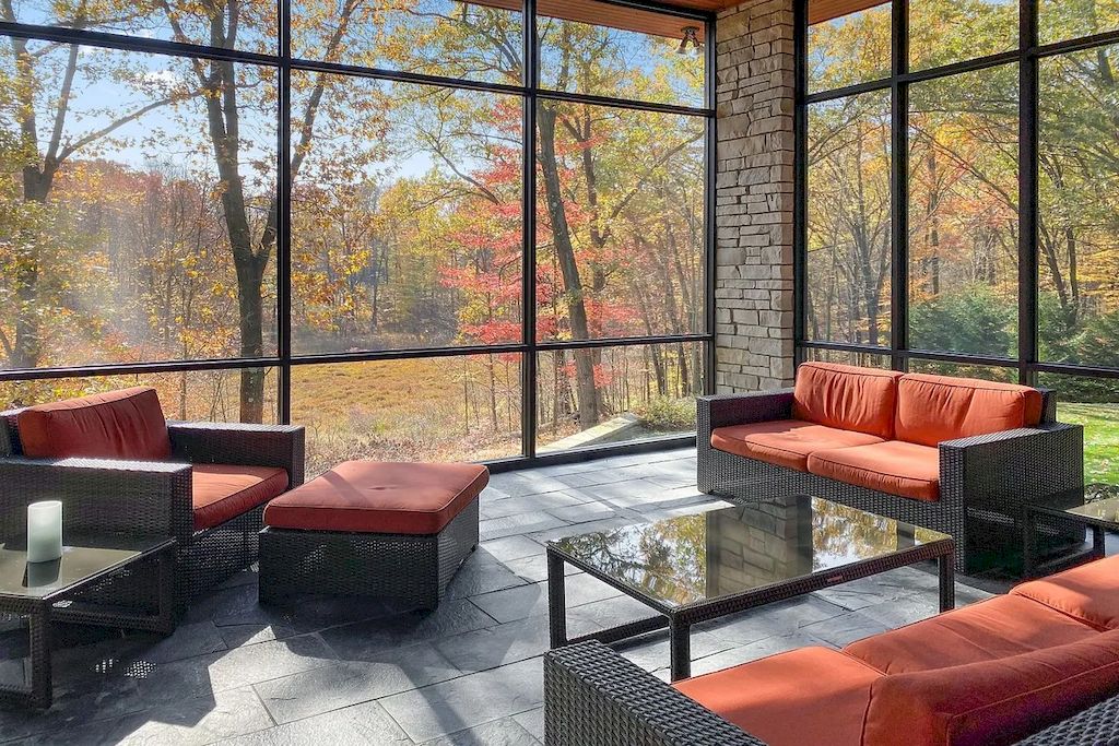 The Home in Michigan is a luxurious home having full stone exterior now available for sale. This home located at 6956 Cooley Lake Rd, White Lake, Michigan; offering 05 bedrooms and 05 bathrooms with 7,153 square feet of living spaces.