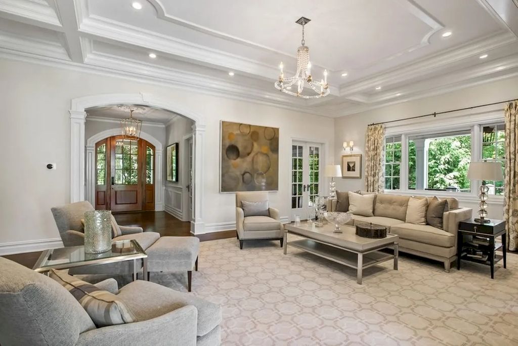 The Home in New Jersey is a luxurious farmhouse compounds featuring soaring ceilings, glass walls, a beautiful pool, a gallery and more now available for sale. This home located at 255 E Saddle River Rd, Saddle River, New Jersey; offering 06 bedrooms and 07 bathrooms with approximately 10 acres of land.