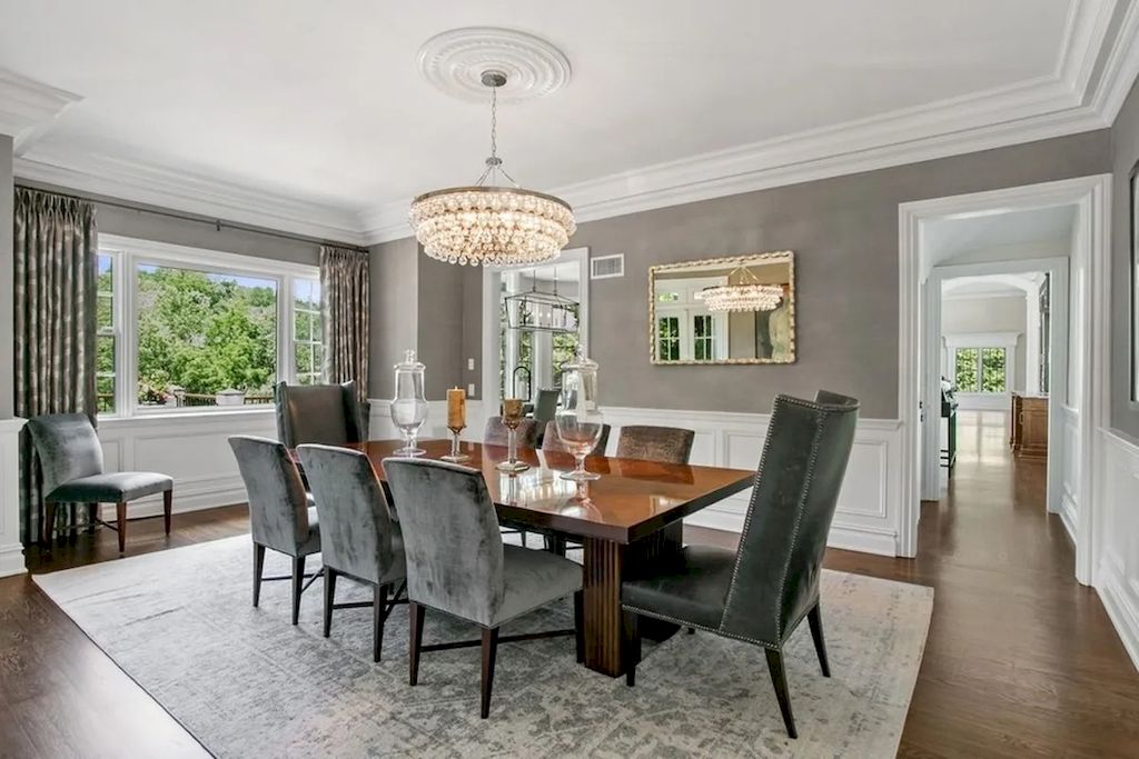 The Home in New Jersey is a luxurious farmhouse compounds featuring soaring ceilings, glass walls, a beautiful pool, a gallery and more now available for sale. This home located at 255 E Saddle River Rd, Saddle River, New Jersey; offering 06 bedrooms and 07 bathrooms with approximately 10 acres of land.