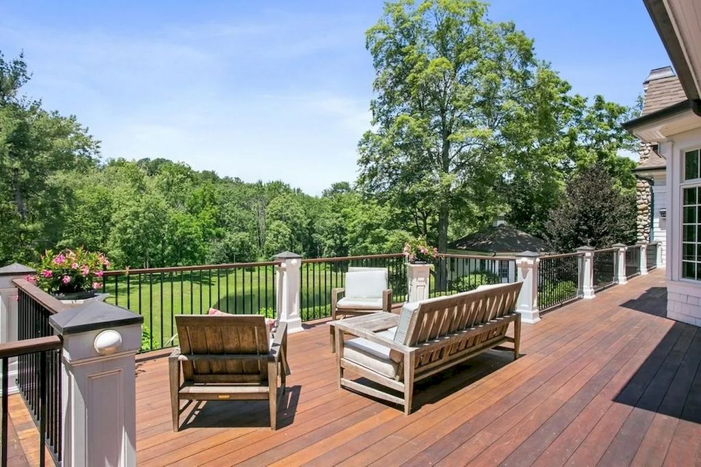 The Home in New Jersey is a luxurious farmhouse compounds featuring soaring ceilings, glass walls, a beautiful pool, a gallery and more now available for sale. This home located at 255 E Saddle River Rd, Saddle River, New Jersey; offering 06 bedrooms and 07 bathrooms with approximately 10 acres of land.