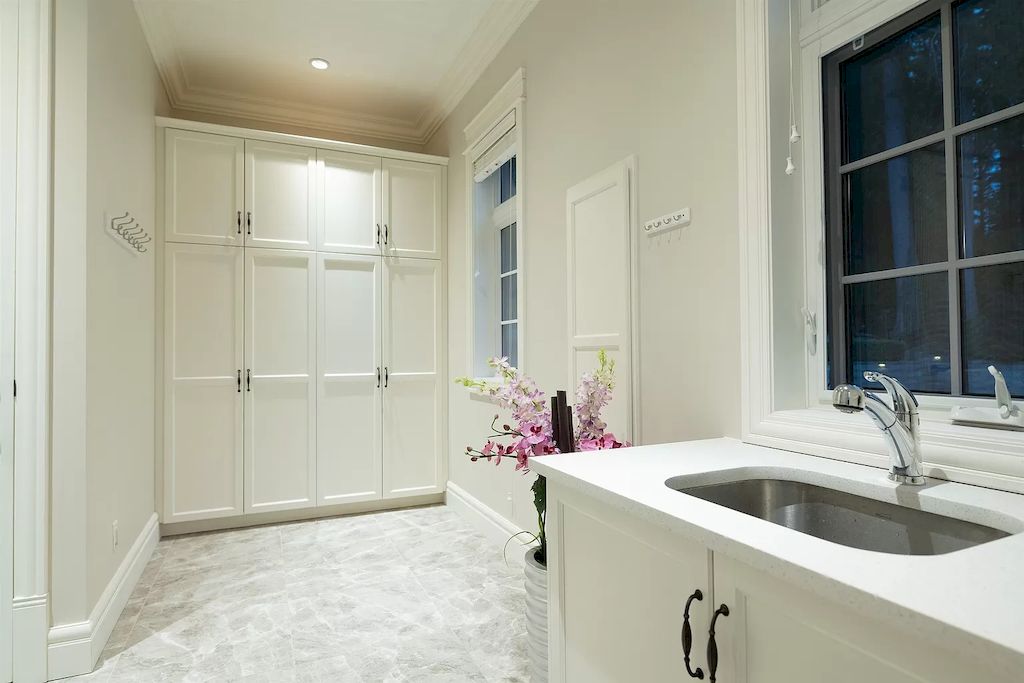 The Mansion in West Vancouver is a gorgeous custom built luxury home with exquisitely finished with high-end quality & details, now available for sale
