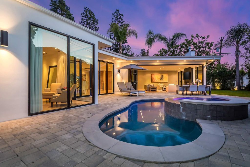 The Home in Beverly Hills is a stunning contemporary compound in a coveted lower Coldwater Canyon now available for sale. This home located at 9565 Cherokee Ln, Beverly Hills, California