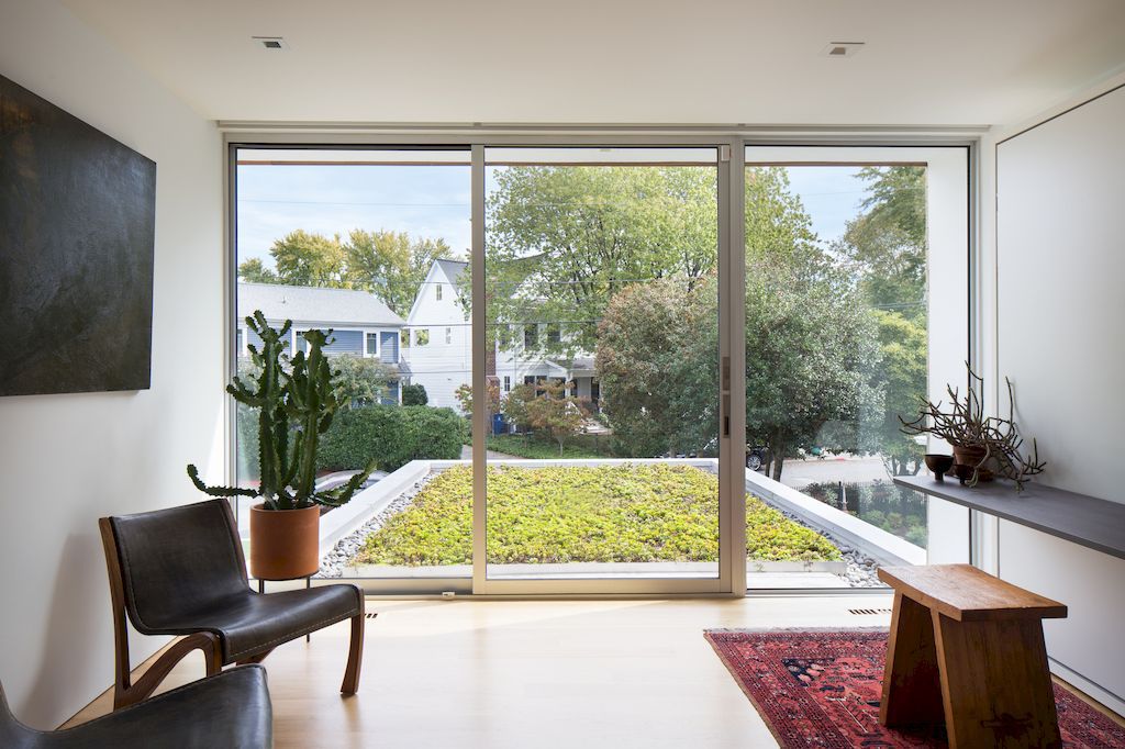 Spa creek house with harmony of private public space by GriD Architects 15