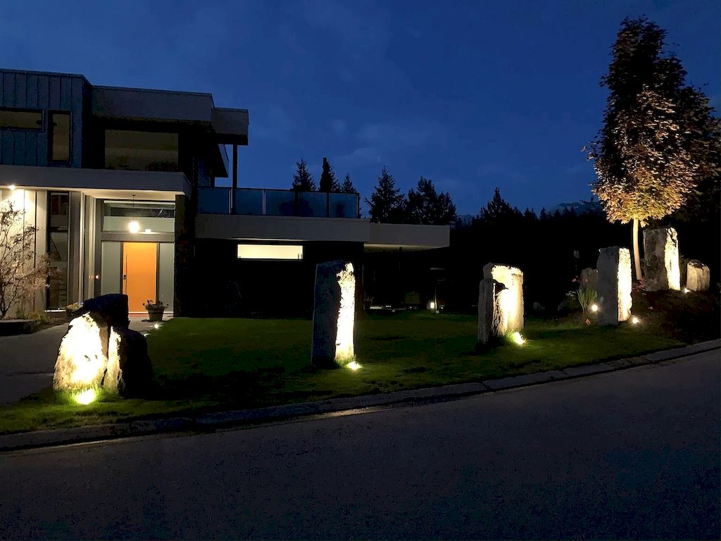 The House in Whistler has the bone structure, premium steel framing, makes for extra energy efficiency, incredible design options and healthy environment, now available for sale