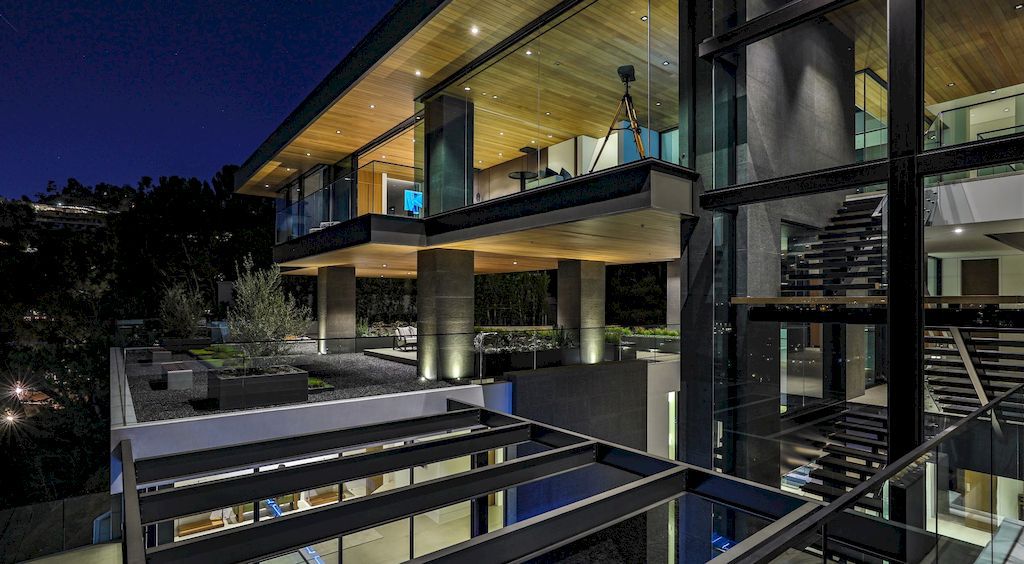 Spectacular Project Skylark House in Los Angeles by McClean Design