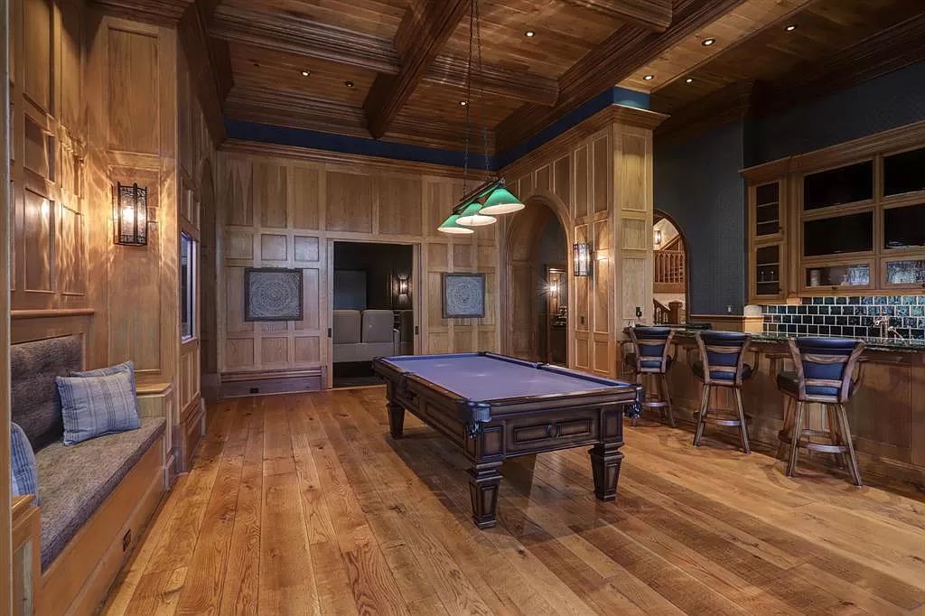 This 17900000 English Manor Estate in Houston was Built of Only The Finest Materials 20