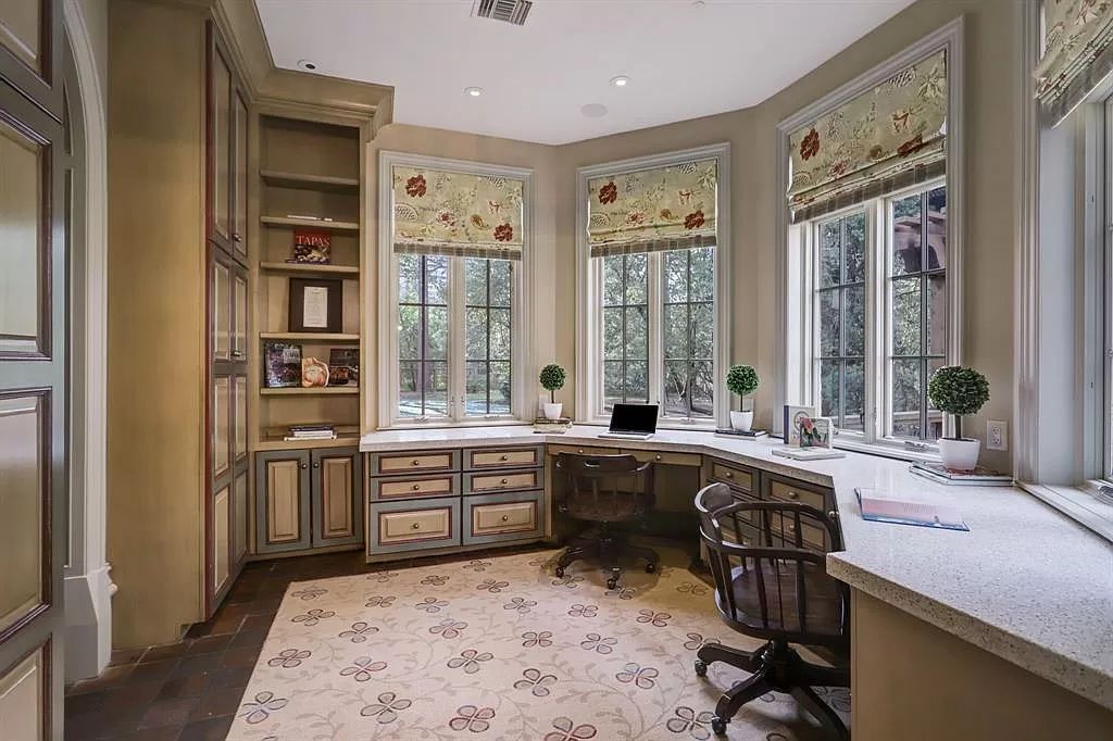 This 17900000 English Manor Estate in Houston was Built of Only The Finest Materials 27