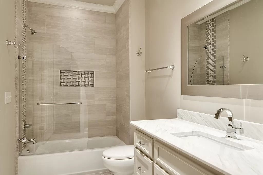 The Home in Tennessee is a luxurious home ideal for entertaining now available for sale. This home located at 1415 Richland Woods Ln, Brentwood, Tennessee; offering 05 bedrooms and 07 bathrooms with 8,980 square feet of living spaces. 