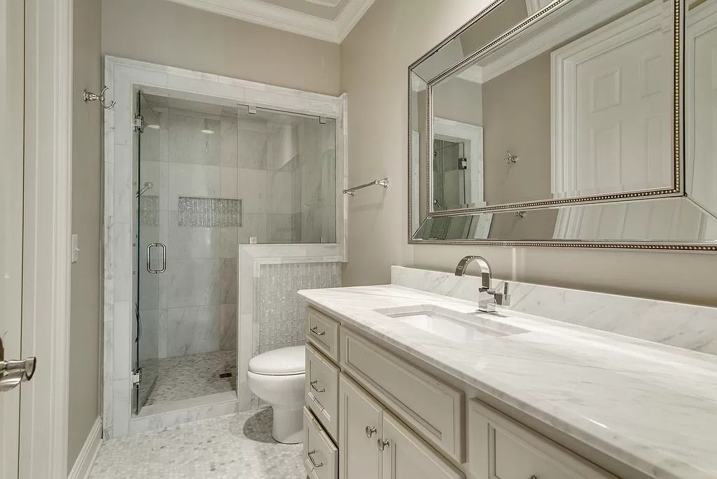 The Home in Tennessee is a luxurious home ideal for entertaining now available for sale. This home located at 1415 Richland Woods Ln, Brentwood, Tennessee; offering 05 bedrooms and 07 bathrooms with 8,980 square feet of living spaces. 