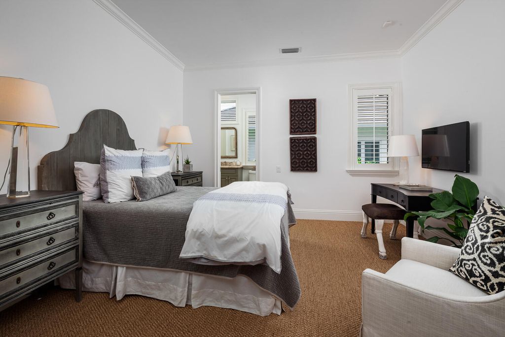 The Home in Naples is a custom residence with glorious southern exposure, soaring ceilings and floor to ceiling windows now available for sale. This home located at 750 Fountainhead Ln, Naples, Florida