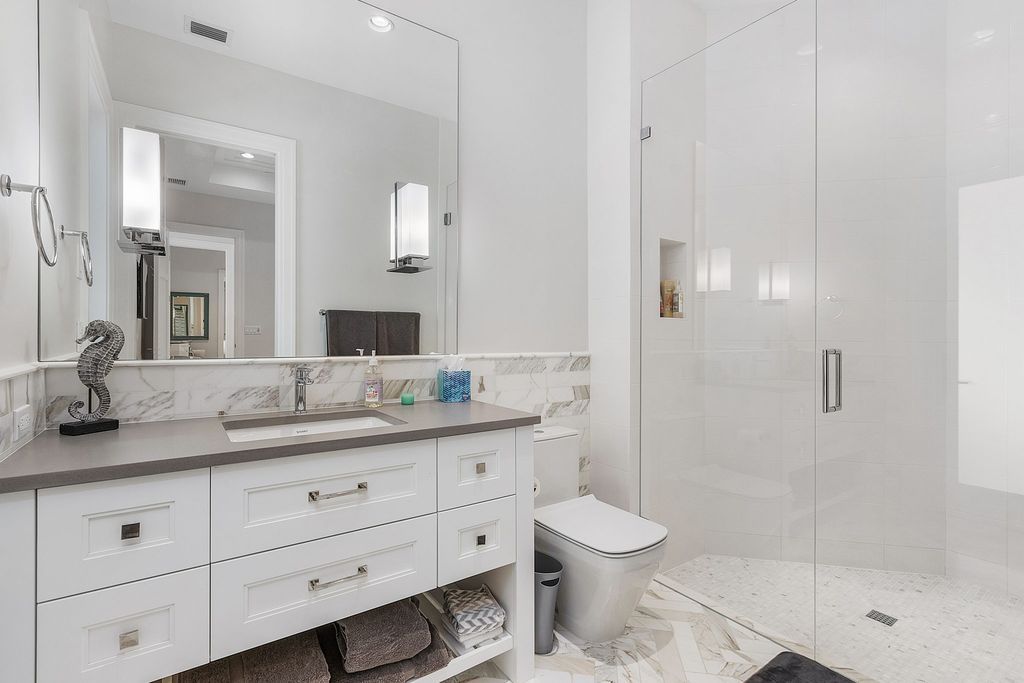 The Naples Home is a gem in Park Shore with top of the line features overlooking the spring-fed Devils Lake now available for sale. This home located at 4839 West Blvd, Naples, Florida