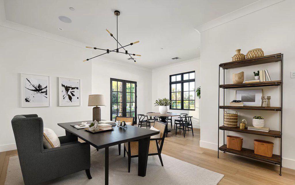 Single level modern Residence in Arizona asks for $12,500,000 designed by Norton Luxury Homes