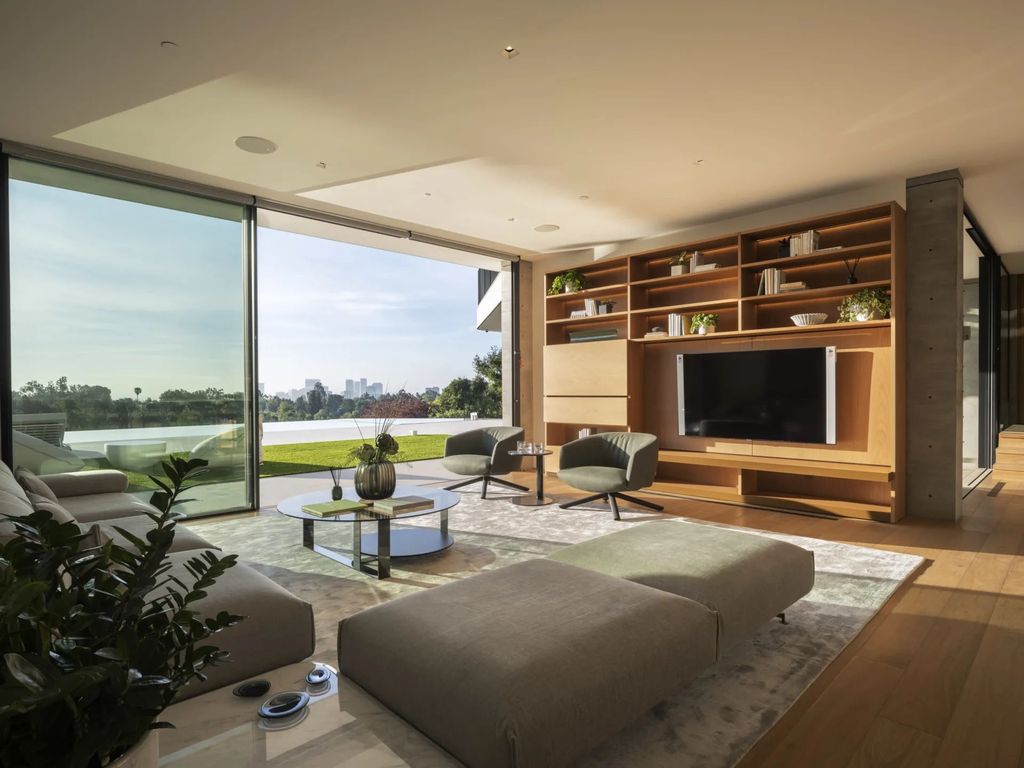 The Architectural Home in Bel Air is a masterwork home by Viewpoint Collection, positioned on one of East Gate Bel Air's finest streets now available for sale. This home located at 638 Siena Way, Los Angeles, California