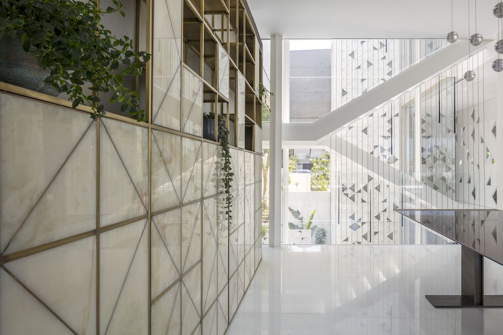 D3 House with Triangular Openings of Aluminium Facade by Pitsou Kedem 18