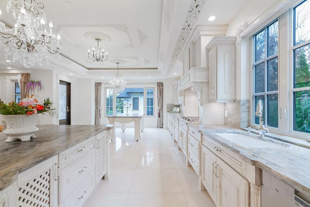 The Residence in Richmond is an exceptional grand-scale luxury residence with beautiful landscape, now available for sale. This home located at 4311 Tucker Ave, Richmond, BC V7C 1L9, Canada