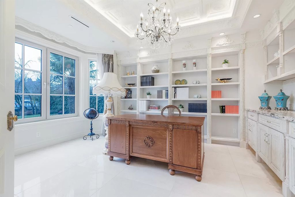 The Residence in Richmond is an exceptional grand-scale luxury residence with beautiful landscape, now available for sale. This home located at 4311 Tucker Ave, Richmond, BC V7C 1L9, Canada
