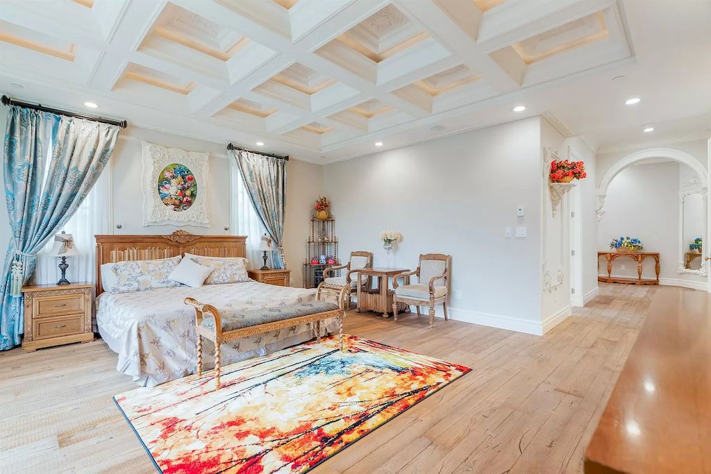 The Residence in Richmond is an exceptional grand-scale luxury residence with beautiful landscape, now available for sale. This home located at 4311 Tucker Ave, Richmond, BC V7C 1L9, Canada