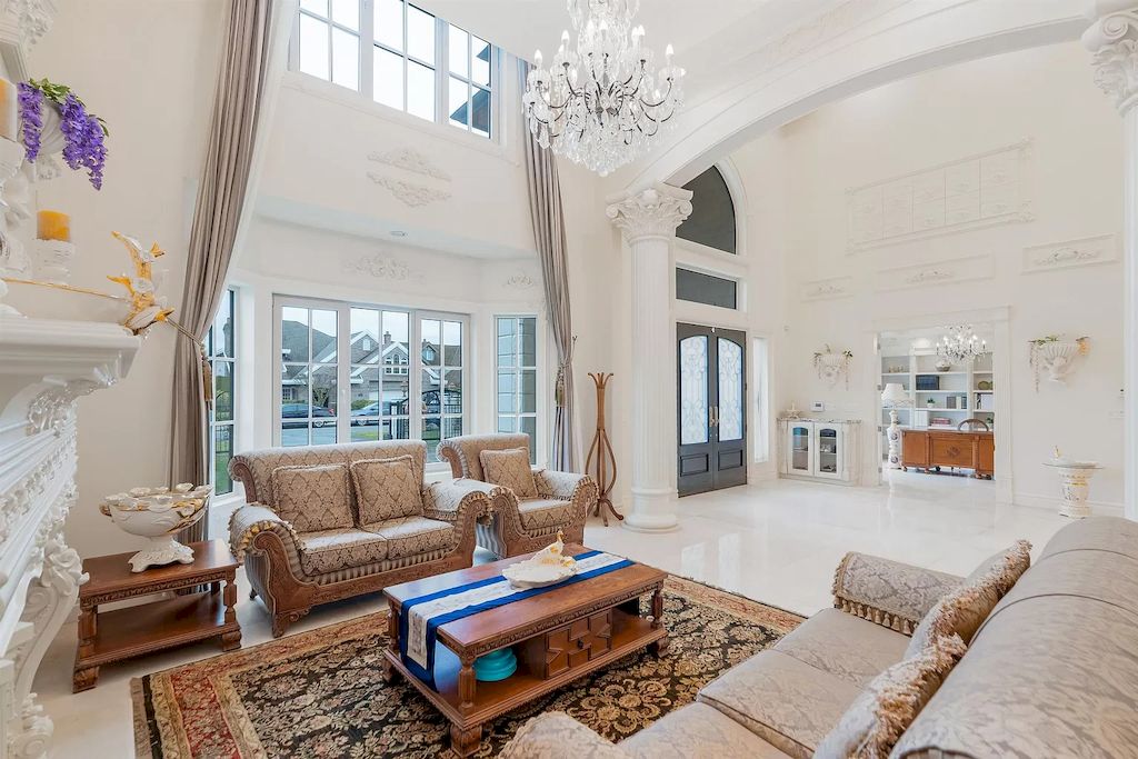 The Residence in Richmond is an exceptional grand-scale luxury residence with beautiful landscape, now available for sale. This home located at 4311 Tucker Ave, Richmond, BC V7C 1L9, Canada