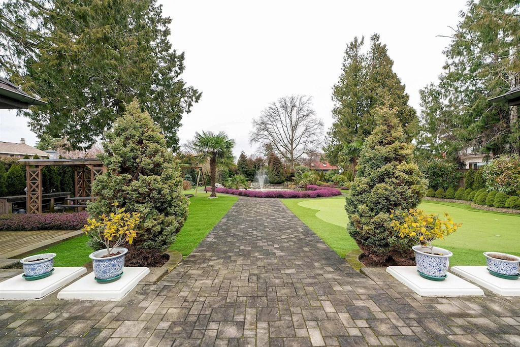 The Residence in Richmond is an exceptional grand-scale luxury residence with beautiful landscape, now available for sale. This home located at 4311 Tucker Ave, Richmond, BC V7C 1L9, Canada