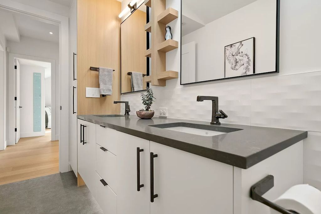 The Property in Vancouver is a spectacular luxury home has the convenience of today’s most up-to-date technology, now available for sale. This home located at 6145 Collingwood St, Vancouver, BC V6N 1T5, Canada