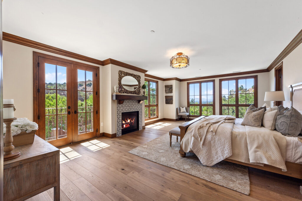 The Home in Studio City is one of a kind compound designed with the highest level of form and function in mind now available for sale. This home located at 3911 Oeste Ave, Studio City, California