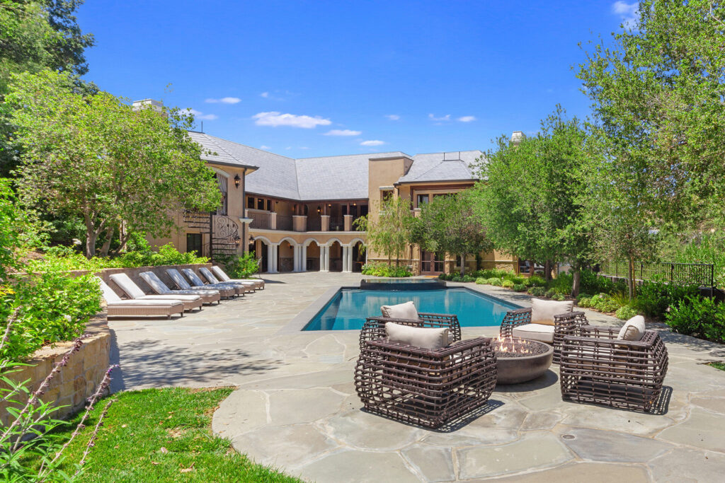 The Home in Studio City is one of a kind compound designed with the highest level of form and function in mind now available for sale. This home located at 3911 Oeste Ave, Studio City, California