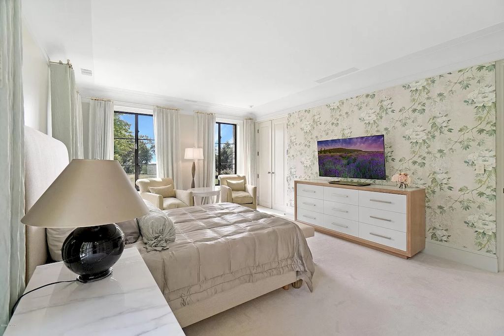 The Home in Connecticut is a luxurious home which is harmoniously combines modern and tradition aesthetics while using the finest materials and workmanship now available for sale. This home located at 15 Dairy Rd, Greenwich, Connecticut; offering 07 bedrooms and 13 bathrooms with 16,359 square feet of living spaces.
