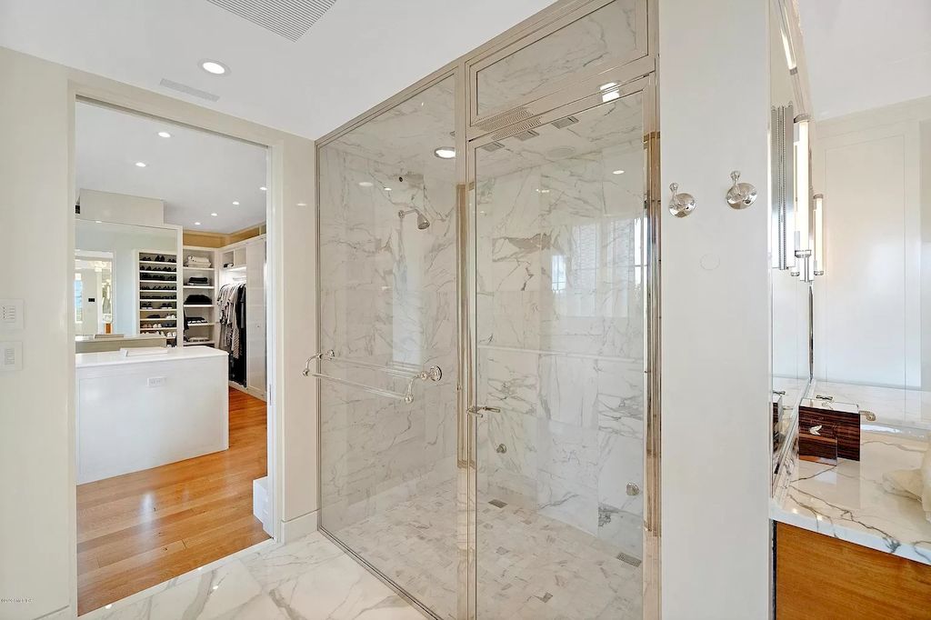 The Home in Connecticut is a luxurious home which is harmoniously combines modern and tradition aesthetics while using the finest materials and workmanship now available for sale. This home located at 15 Dairy Rd, Greenwich, Connecticut; offering 07 bedrooms and 13 bathrooms with 16,359 square feet of living spaces.