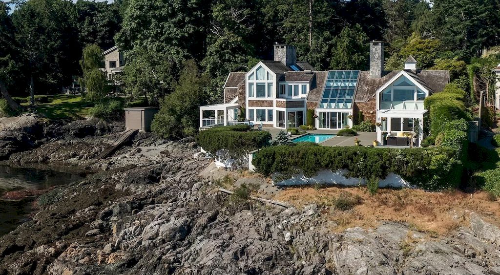 The Home in Saanich is an oceanfront oasis with abundant use of granite & quality construction, now available for sale. This home located at 4035 Locarno Ln, Saanich, BC V8N 3Z9, Canada