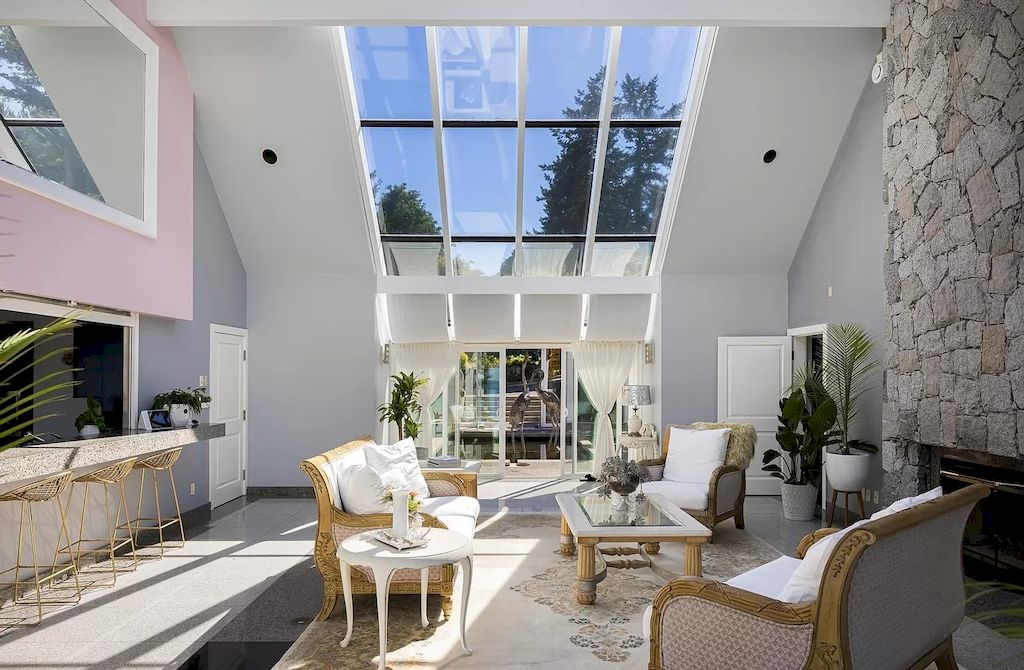 The Home in Saanich is an oceanfront oasis with abundant use of granite & quality construction, now available for sale. This home located at 4035 Locarno Ln, Saanich, BC V8N 3Z9, Canada