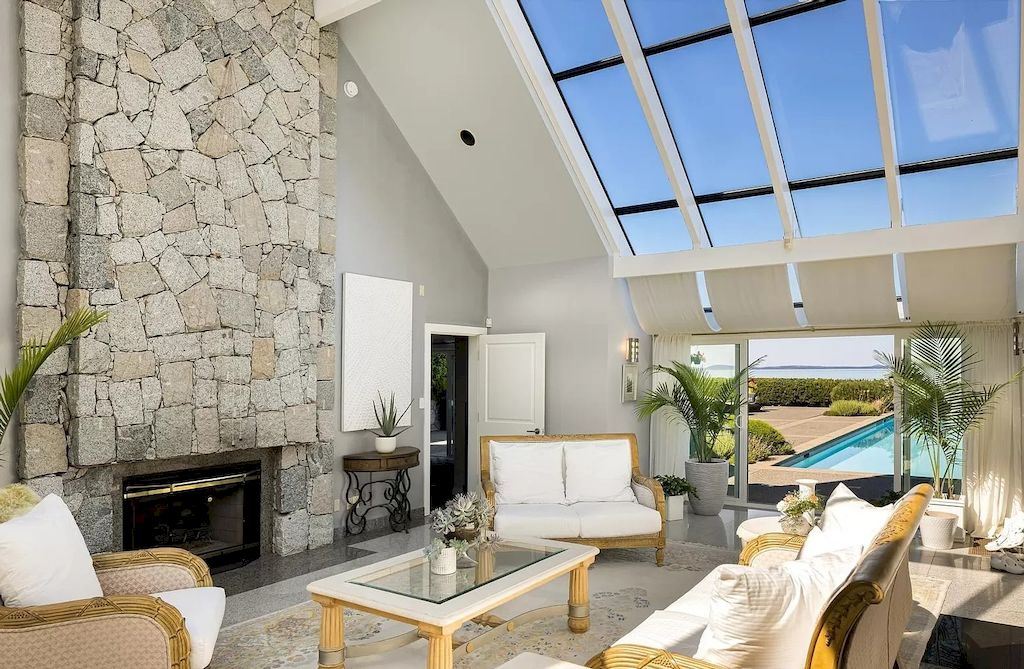 The Home in Saanich is an oceanfront oasis with abundant use of granite & quality construction, now available for sale. This home located at 4035 Locarno Ln, Saanich, BC V8N 3Z9, Canada