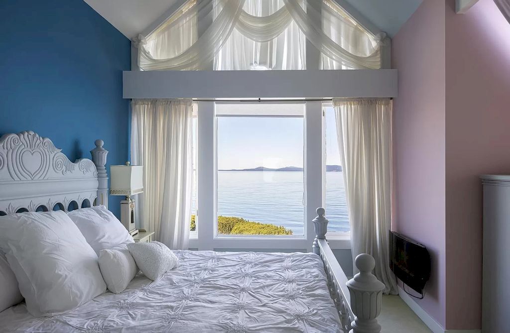 The Home in Saanich is an oceanfront oasis with abundant use of granite & quality construction, now available for sale. This home located at 4035 Locarno Ln, Saanich, BC V8N 3Z9, Canada