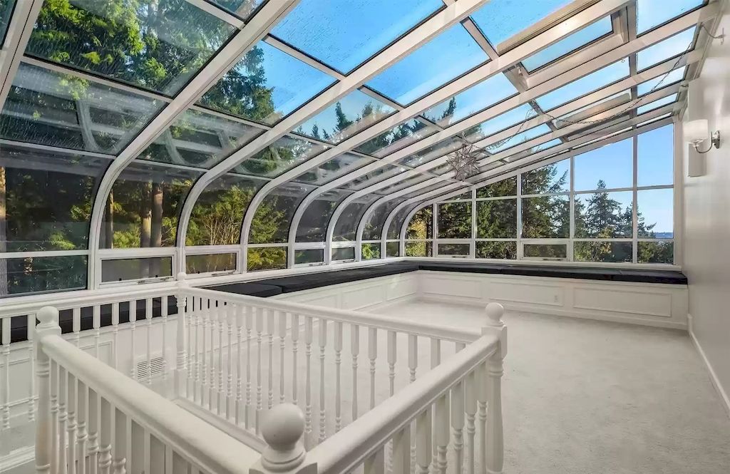 The Estate in Washington is a luxurious home offering impeccable indoor-outdoor flow and unparalleled privacy now available for sale. This home located at 190 NW Madrona Lane, Shoreline, Washington; offering 05 bedrooms and 07 bathrooms with 8,023 square feet of living spaces. 