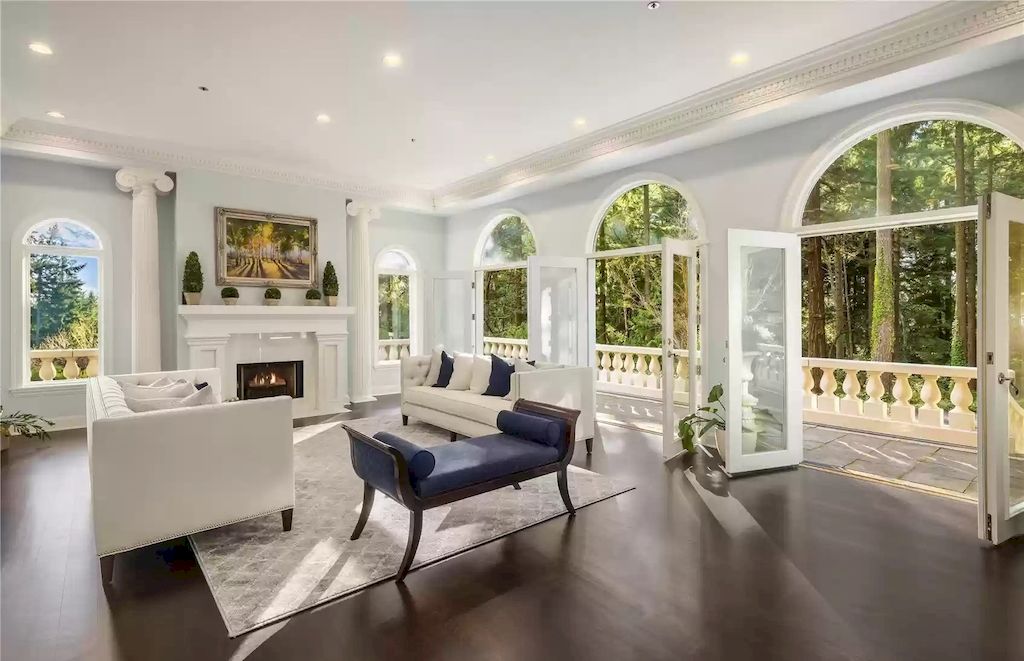 The Estate in Washington is a luxurious home offering impeccable indoor-outdoor flow and unparalleled privacy now available for sale. This home located at 190 NW Madrona Lane, Shoreline, Washington; offering 05 bedrooms and 07 bathrooms with 8,023 square feet of living spaces. 