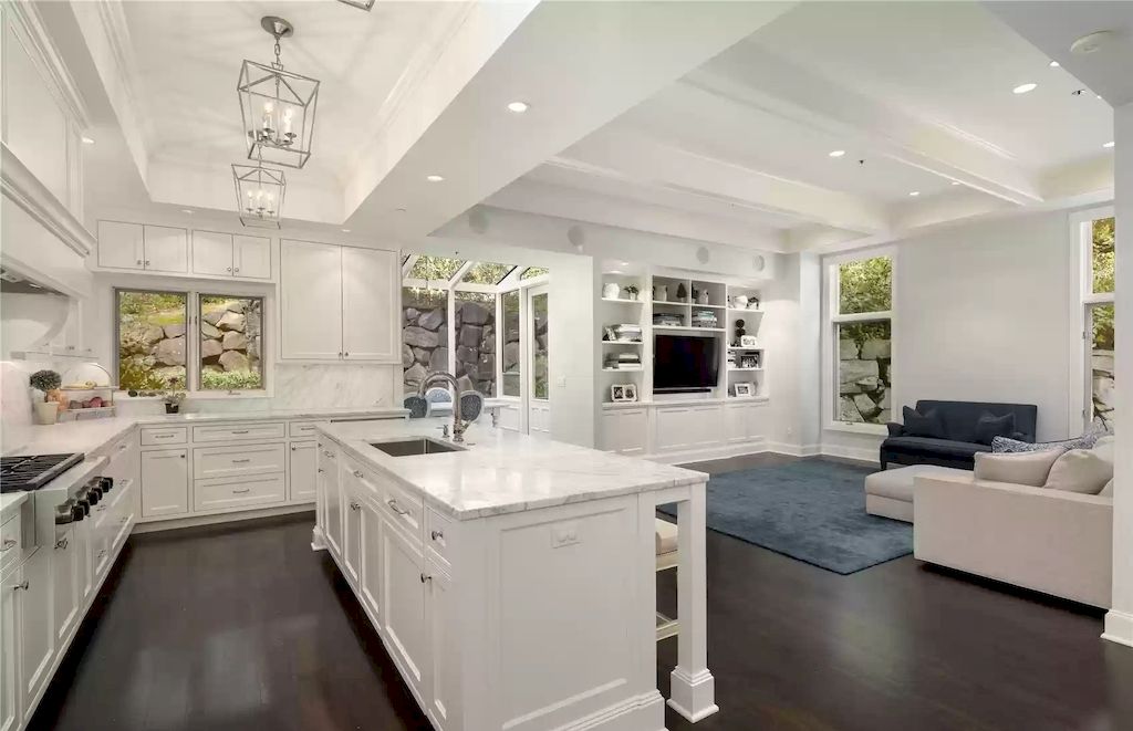 The Estate in Washington is a luxurious home offering impeccable indoor-outdoor flow and unparalleled privacy now available for sale. This home located at 190 NW Madrona Lane, Shoreline, Washington; offering 05 bedrooms and 07 bathrooms with 8,023 square feet of living spaces. 